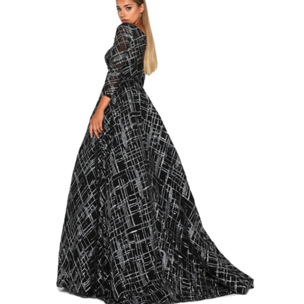 Portia and Scarlet 1730 black evening gown
